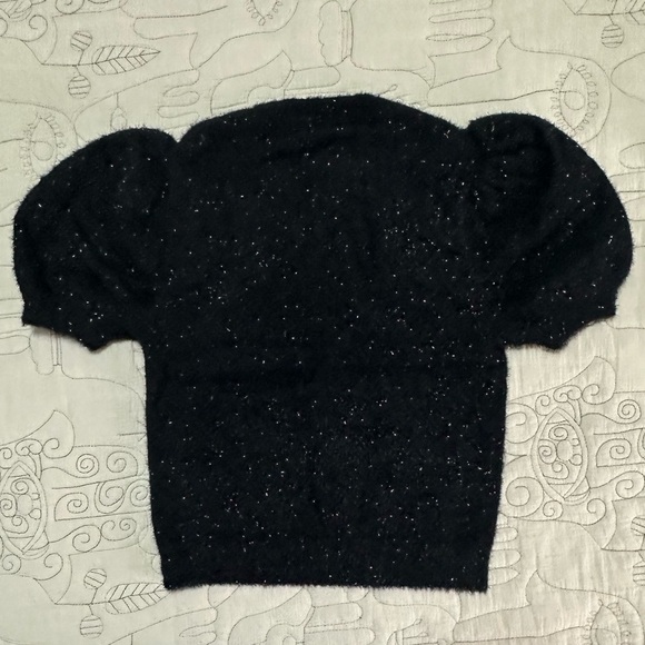 NWT Alice + Olivia Ciara Puff Sleeve Sweater XS Black Fuzzy Metallic Thread - Picture 6 of 7